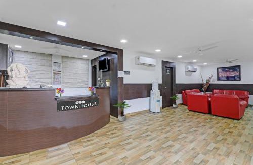 Mohanlalganj Resort | Townhouse Jalsa Resort