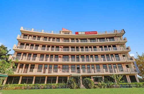 Mohanlalganj Resort | Townhouse Jalsa Resort