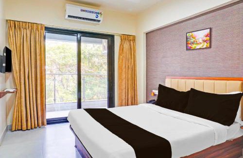 Hadapsar Hotel | Townhouse Oak Amanora Mall