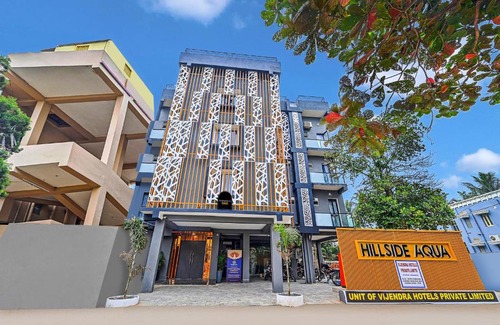Bhubaneshwar Hotel | Townhouse OAK Hillside Aqua