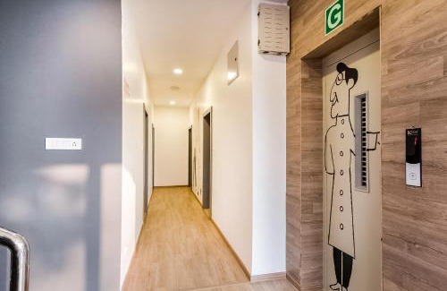 Indore Hotel | Townhouse Pipliyahana Square