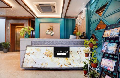 Civil Lines Hotel | Townhouse Prayagraj Central Bus Terminal Formerly Hotel Four View