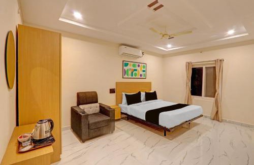 Karimnagar Hotel | Townhouse SP Living Tree