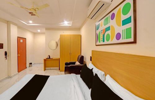 Karimnagar Hotel | Townhouse SP Living Tree