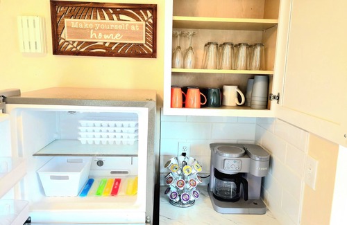 Boardman House | Townhouse99 Two bedrooms, One Bathroom, Sleeps Six