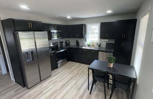 St. James House | Townside White House