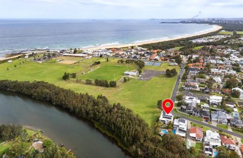 Towradgi House | Towradgi Beach House - The Perfect Beachside Home