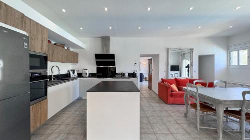 Barbentane Villa | Très beau mas provençal proche Alpilles