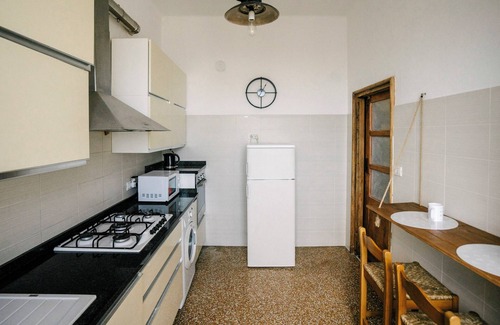 Albenga Apartment | Tra le Nuvole - Two Bedroom Apartment, Sleeps 5