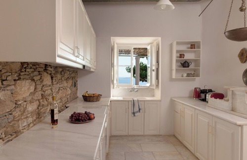 Grambia Villa | Traditional 2 Bedroom Villa with garden & Sea View