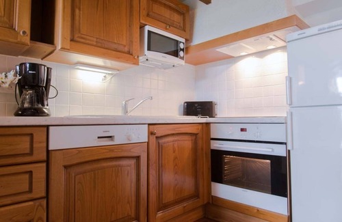 Barre-des-Cevennes Resort | Traditional 4/6 person gîte in the Cevennes with swimming pool