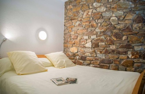 Barre-des-Cevennes Resort | Traditional 4/6 person gîte in the Cevennes with swimming pool