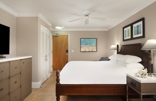 Historic Seaport Hotel | Traditional King, Pier House, Classic Island Style, Fine Dining, Duval Street Proximity