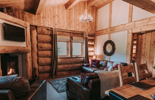 Ulverston Cabin | Traditional Log Cabin Stunning Rural Views And Tranquillity