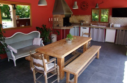 Le Thor Other | Traditional Provencal farmhouse for 8 people with swimming pool and SPA on 11900 m²