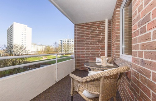 Duhnen Apartment | Trafalgar App. 154-55m² vacation apartment in Döse, close to the beach, swimming pool and sauna