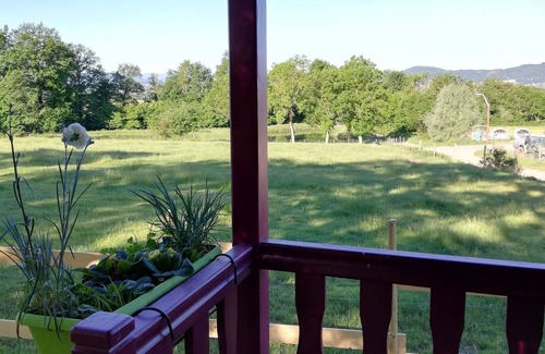 Chassagnes Cabin | Trailer on the farm