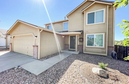 Security-Widefield House | Trailside Getaway Minutes to Ft. Carson/Airportn