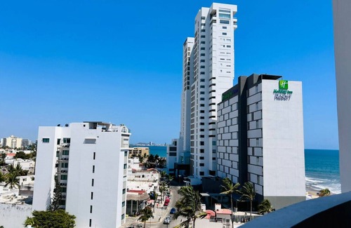 Zona Dorada Apartment | Tramonto 501 | Central apartment with city view