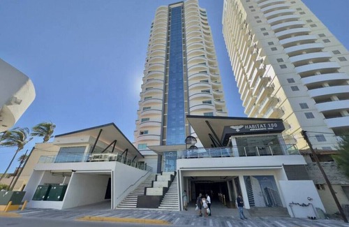 Zona Dorada Apartment | Tramonto 501 | Central apartment with city view