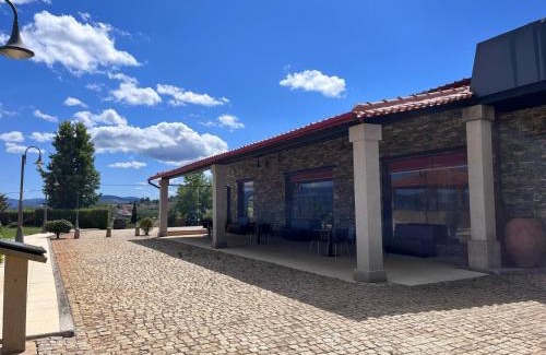 Covilha House | Tranca da Barriga - Casa do Vinho by Quinta De São Tiago