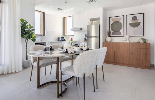Umm Suqeim 3 Apartment | Tranquil 1BR Close to Burj Al Arab