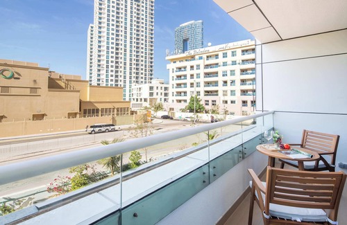 Jabal Ali 2 Apartment | Tranquil 2BR with Spacious Balcony in Dubai Marina