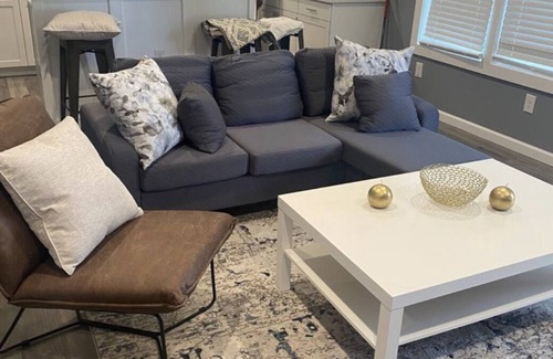 Church Street House | Tranquil and conveniently situated residence, just a 5-min drive from downtown.