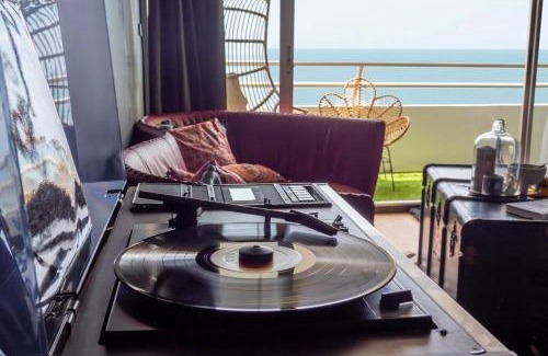 Pak Nam Pran Apartment | Tranquil Artist Room Ocean View Peaceful Escape