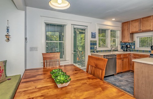 Cape Fear Station House | Tranquil Family Home located in Surfman's Walk; private crofter with shoals access