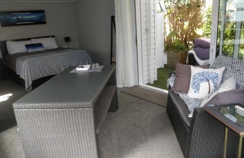 Tauranga Apartment | Tranquil Garden Studio