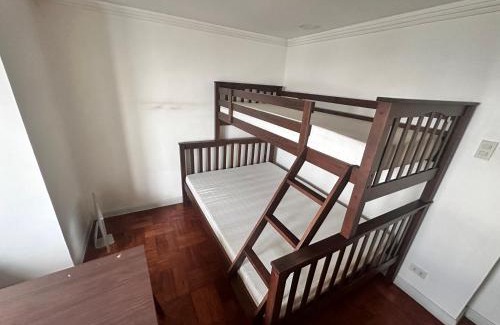 Ermita Apartment | Tranquil Harbor