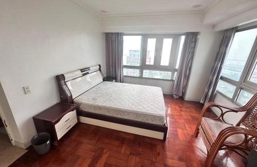 Ermita Apartment | Tranquil Harbor