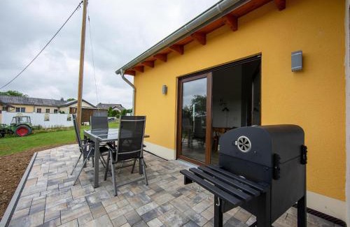 Filz House | Tranquil Holiday Home in Filz in the Eifel with Garden