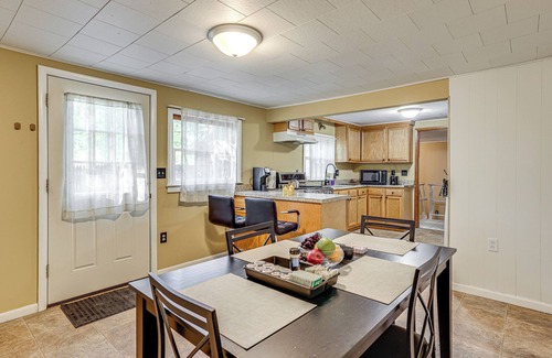 Baldwin House | Tranquil Home in Dtwn Baldwin: Fish, Hike & Golf!