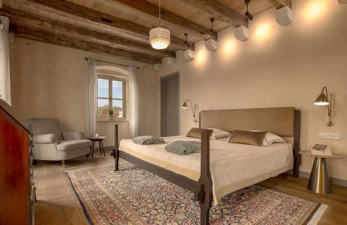 Krasica Villa | Tranquil Istria Estate Palazio Clai Winery 8 Bedrooms Spa & Heated Pool Groznjan