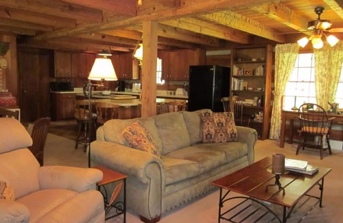 Edgar House | Tranquil outdoor paradise in the Ocala National Forest