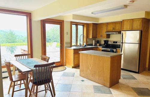 Town of Broome Apartment | Tranquil Retreat-Pond side on 16 Acres