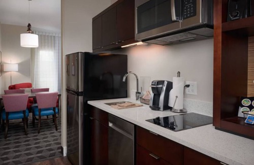 Lake Worth Hotel | Tranquil Stay Near Trails, Shopping, and Fort Worth Attractions - 3 Units