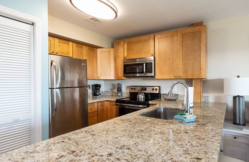 Tavernier Condo | Tranquil Top Floor Condo w/Ocean Views close to Attractions in the Upper Keys