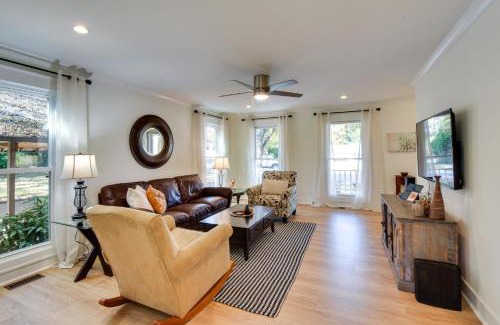 Travelers Rest House | Tranquil Travelers Rest Home with Fire Pit!