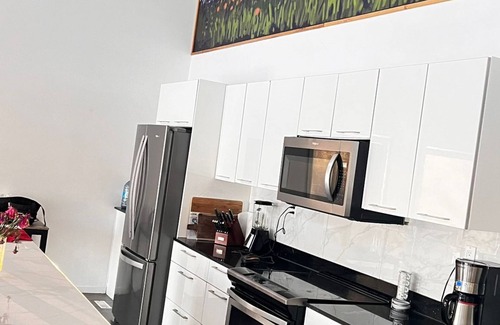 Grand Marais Cabin | Tranquil Waterfront Cabin - Grand Beach Manitoba - Sunset Lakehouse