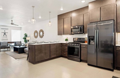 St. George House | Tranquility at The Lofts Near National Parks