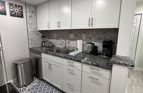 Palmetto Dunes Villa | Tranquility in Paradise- 2bdr pet-friendly villa w/parking