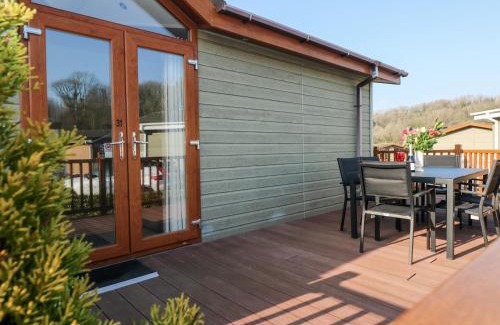 Narberth House | Tranquillity - Heritage Park