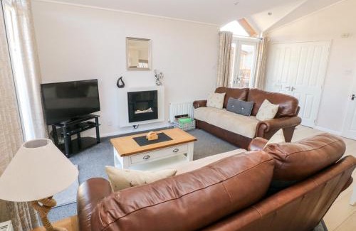 Narberth House | Tranquillity - Heritage Park
