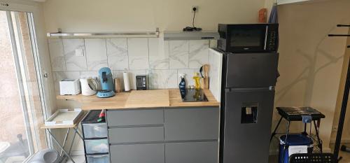 Istres Apartment | Tranquillo le meublé 3 étoiles à Istres