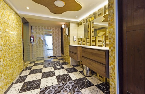 Al Rigga Hotel | Trans World Hotel L.L.C