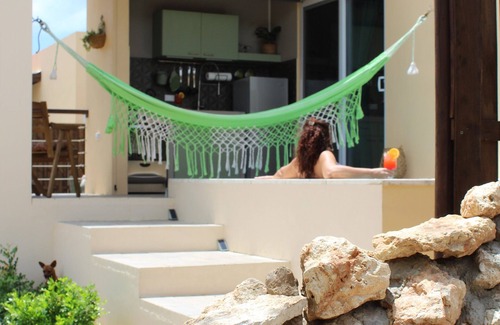 Savaneta Apartment | Transhi by Cunuc'i Cristi, we are completely off-the-grid, ground with nature!