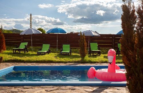 Bratca House | Transylvanian Home - Mountain View, BBQ & Pool